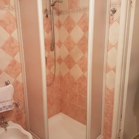 La Casetta Di Via Fara Bed & Breakfast *